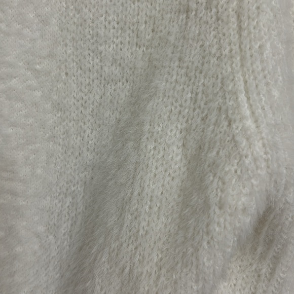 Gap sweater. - Picture 6 of 9